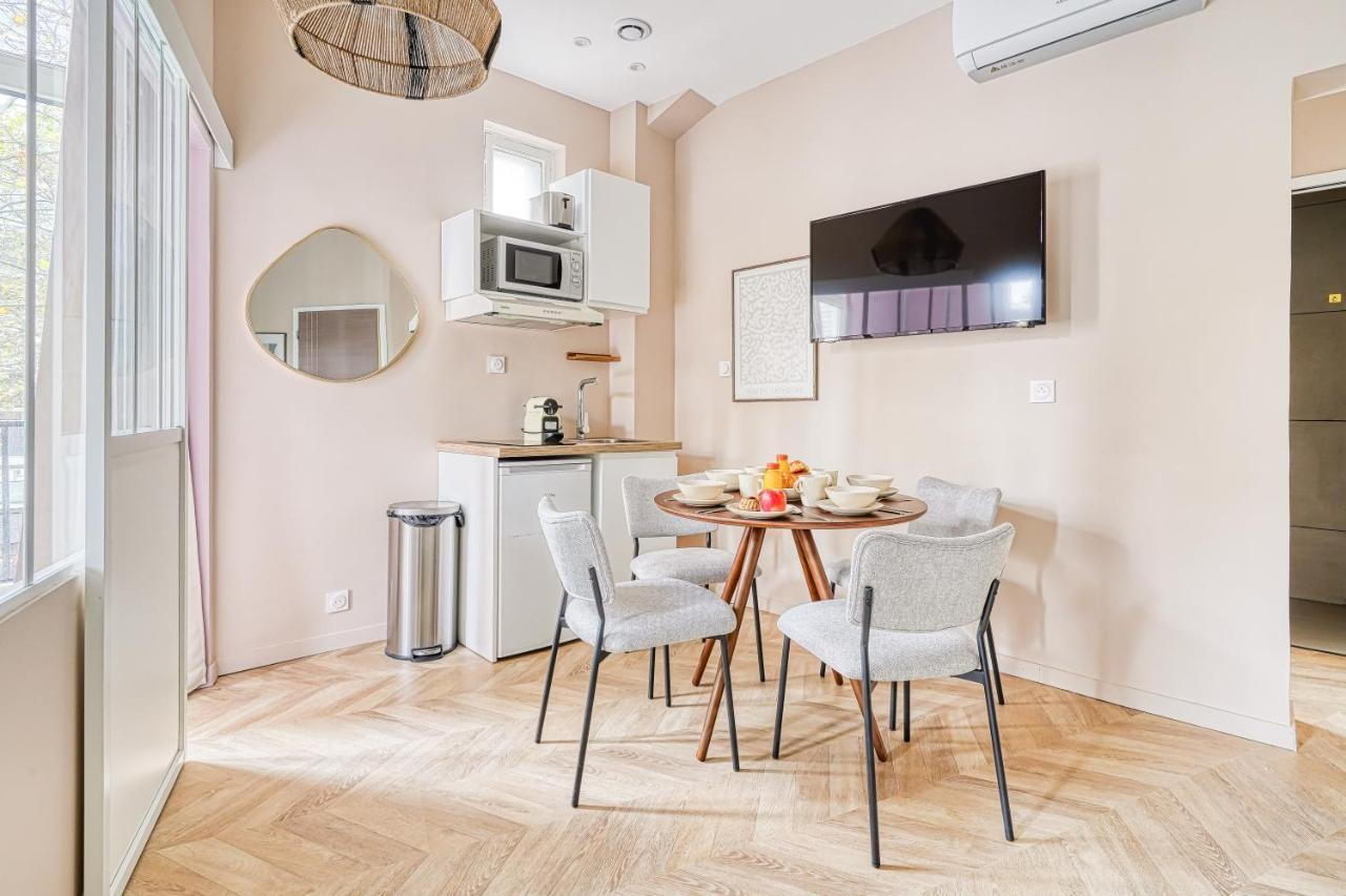 Appartement Proche Parc Monceau #17Eme #Arcdetriomphe - Gourgaud Paris Exteriör bild